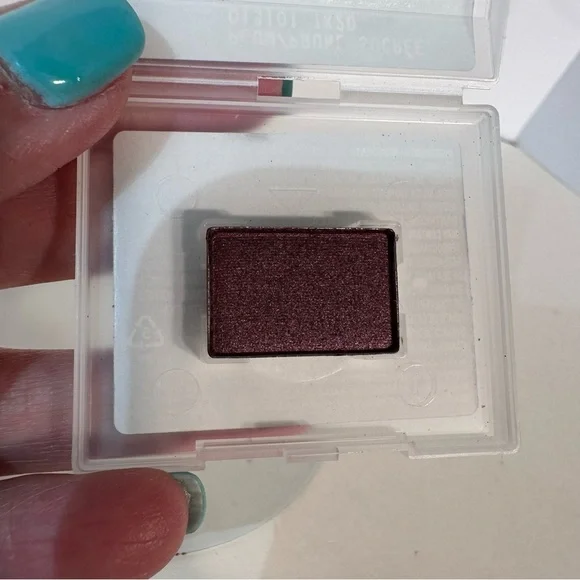 Mary Kay Mineral Eye Color Shadow Sweet Plum New 013101 Single .05 Oz - Picture 4 of 4